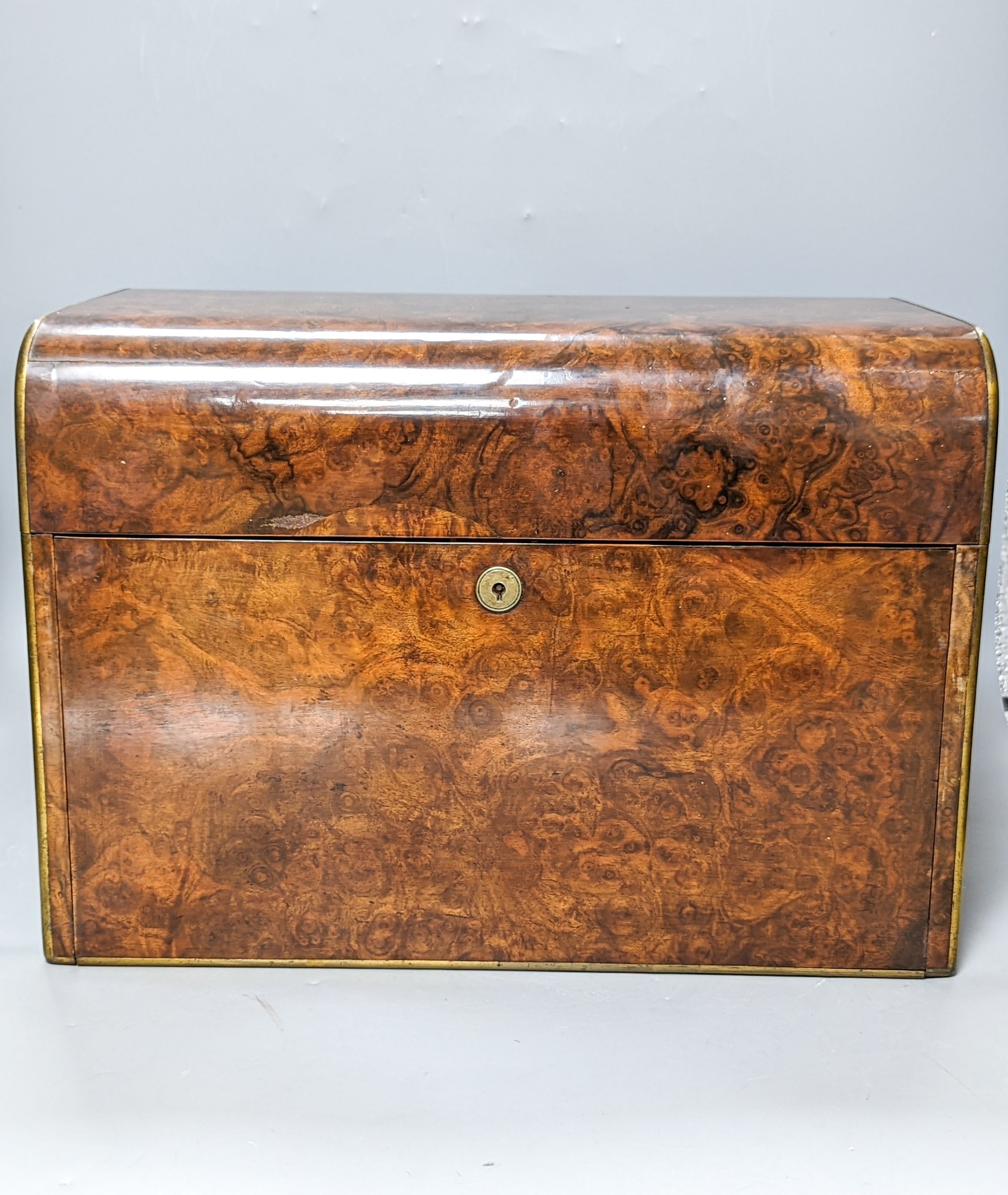 A Victorian burr walnut, ‘satinwood’ and coromandel decanter box 39.5cm
